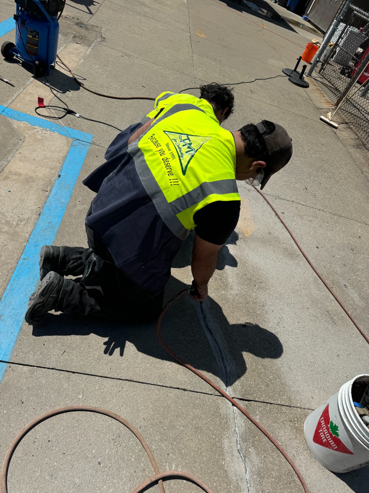 Concrete Services (New / Repair) project photo 14