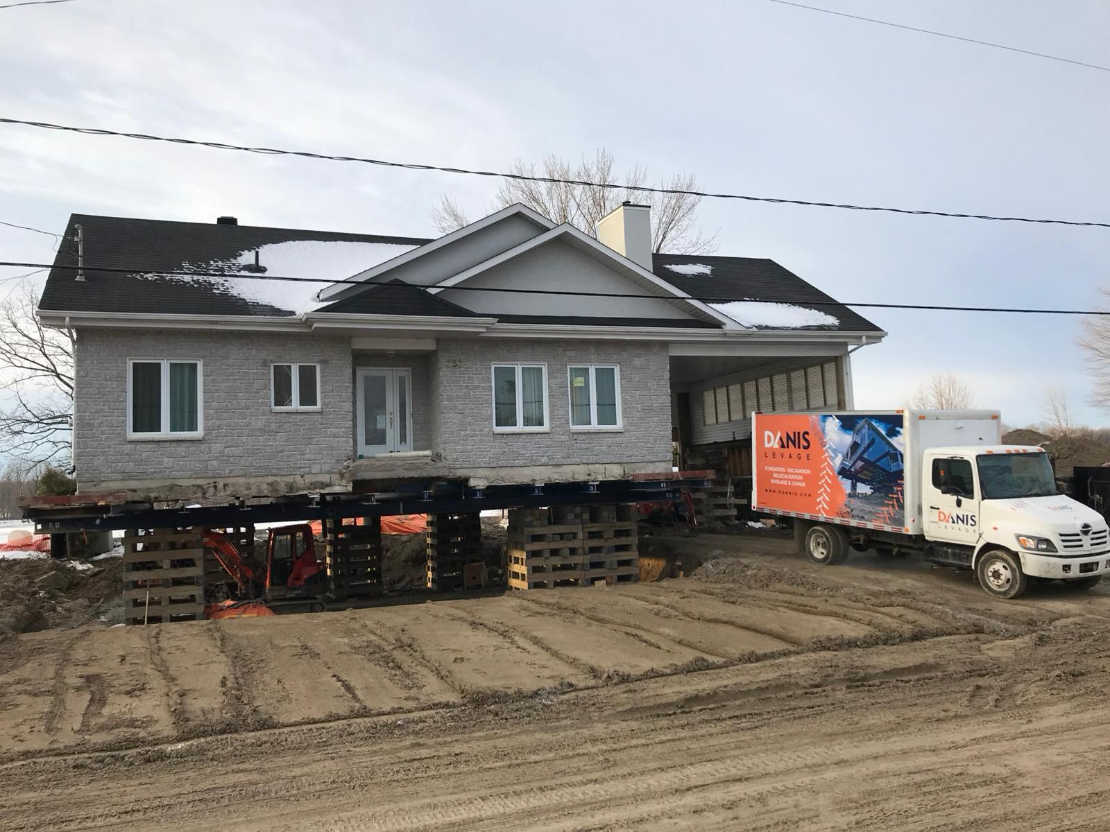 Excavation & House Lifting Services project photo 2