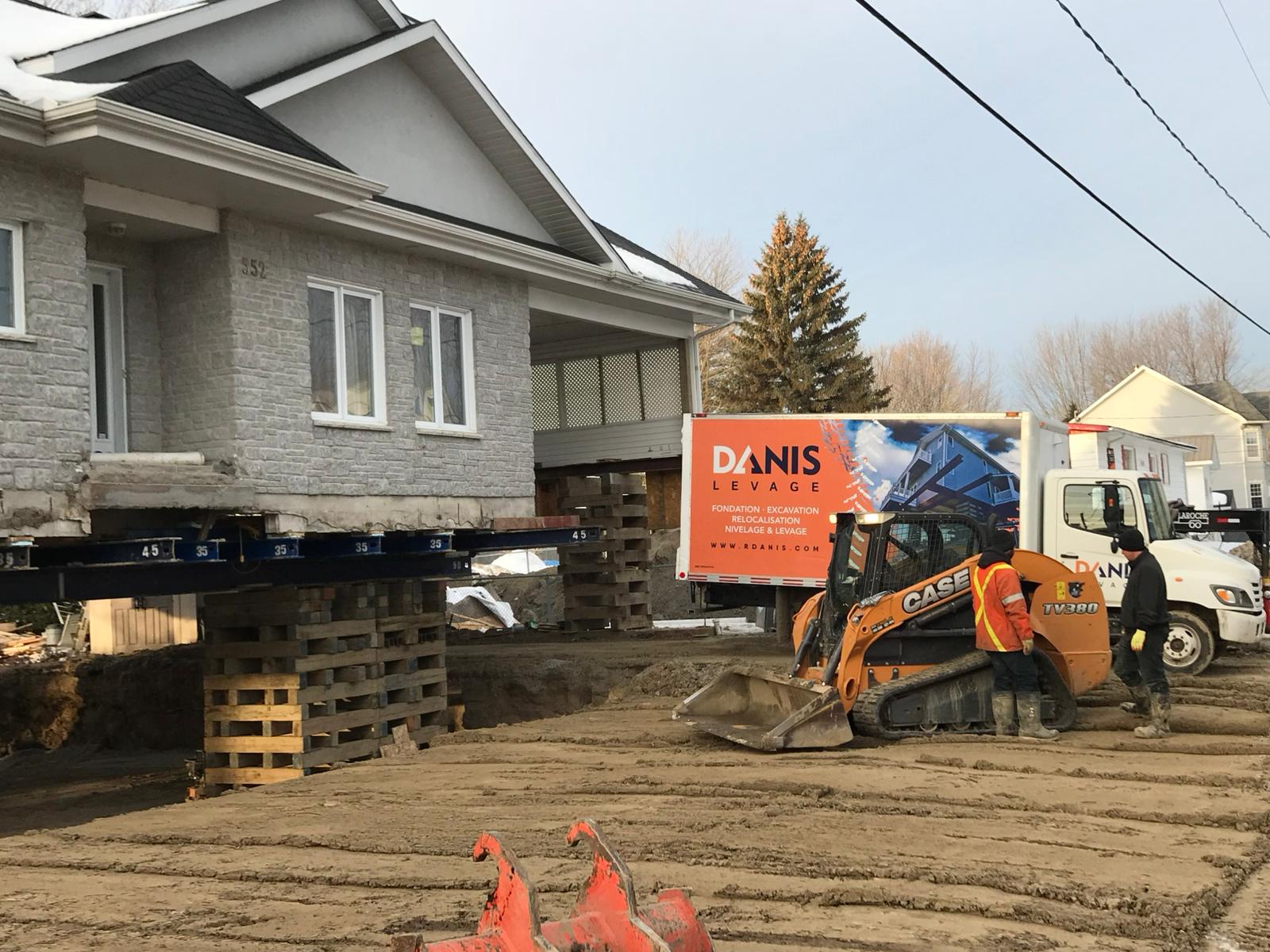 Excavation & House Lifting Services project photo 3